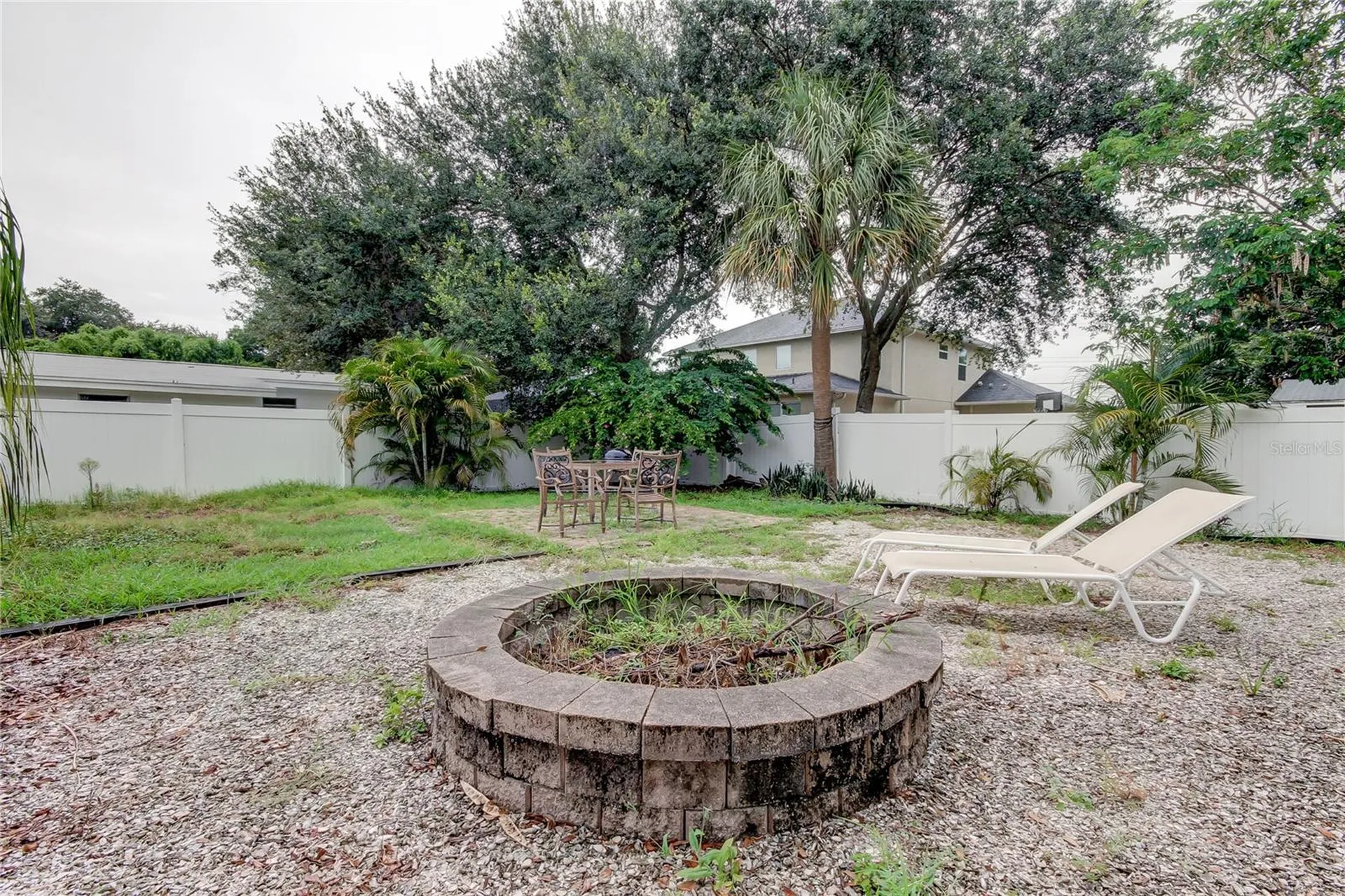 2925 W Tyson Avenue Tampa FL 33611