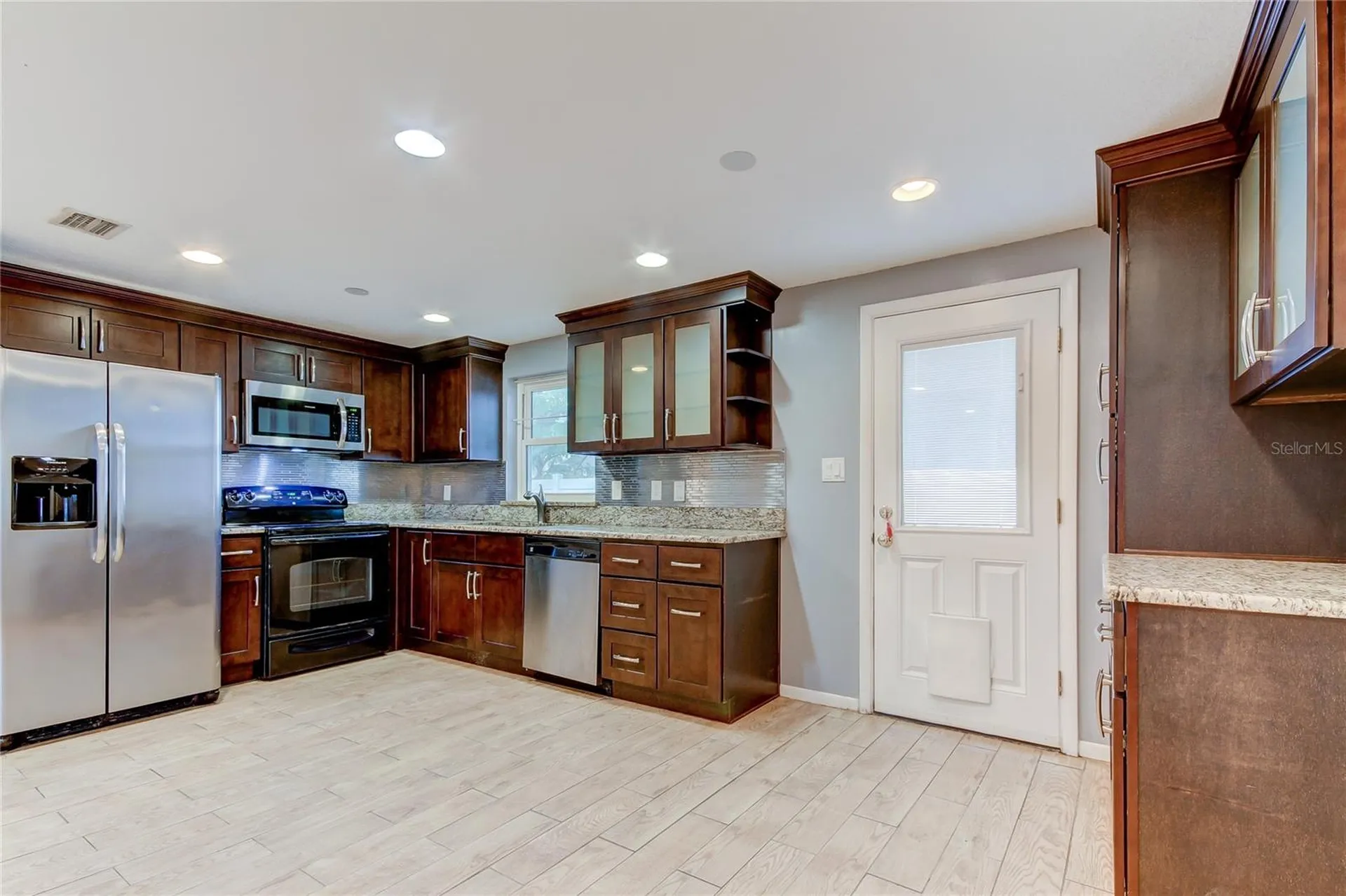 2925 W Tyson Avenue Tampa FL 33611
