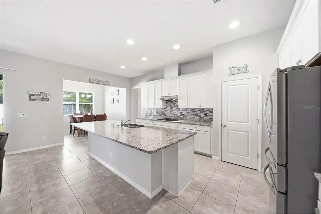 947 Maypole Drive Apopka FL 32703