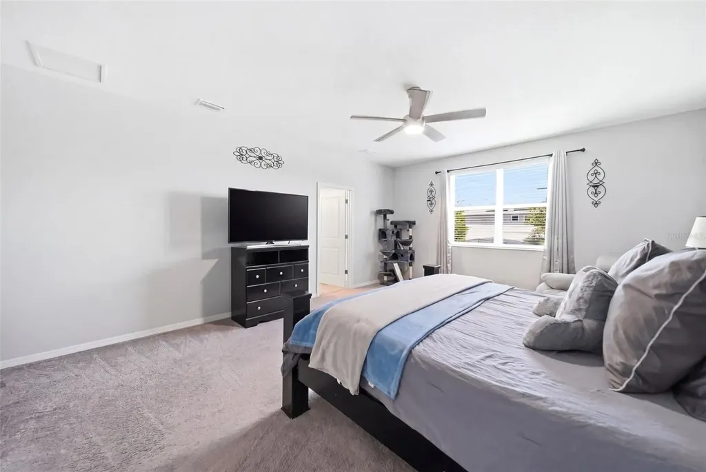 947 Maypole Drive Apopka FL 32703
