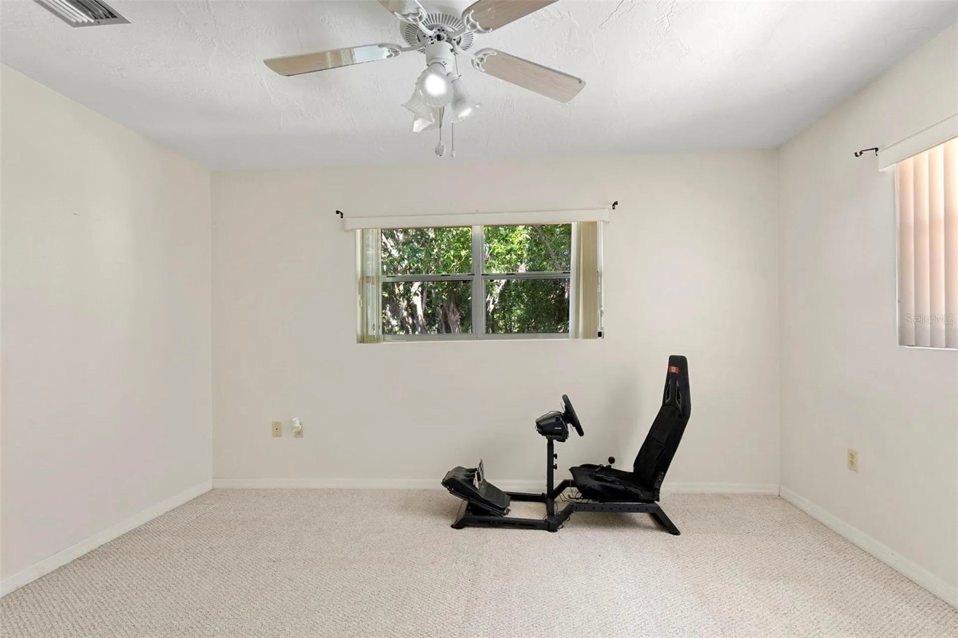 8976 Lake Drive New Port Richey FL 34654