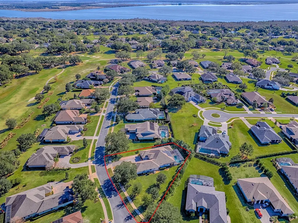 5517 Meadow Hill Loop Lady Lake FL 32159