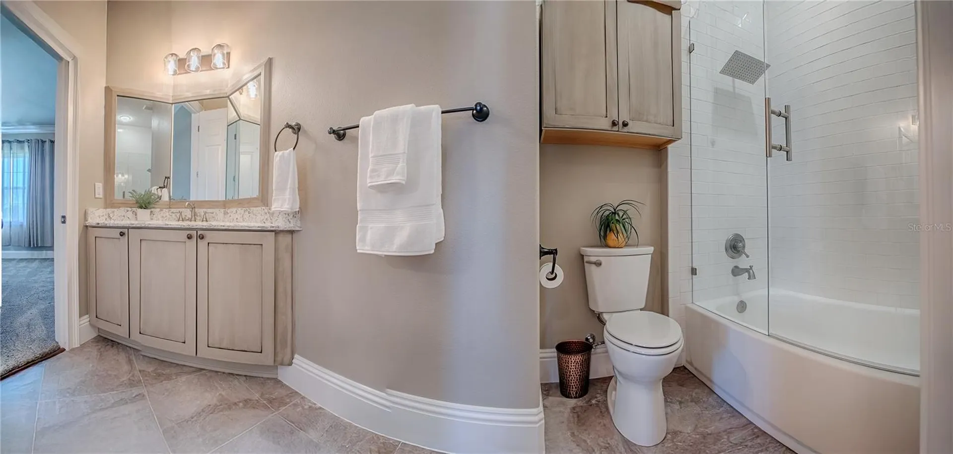 5517 Meadow Hill Loop Lady Lake FL 32159