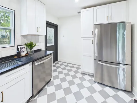 1210 E Idlewild Avenue Tampa FL 33604