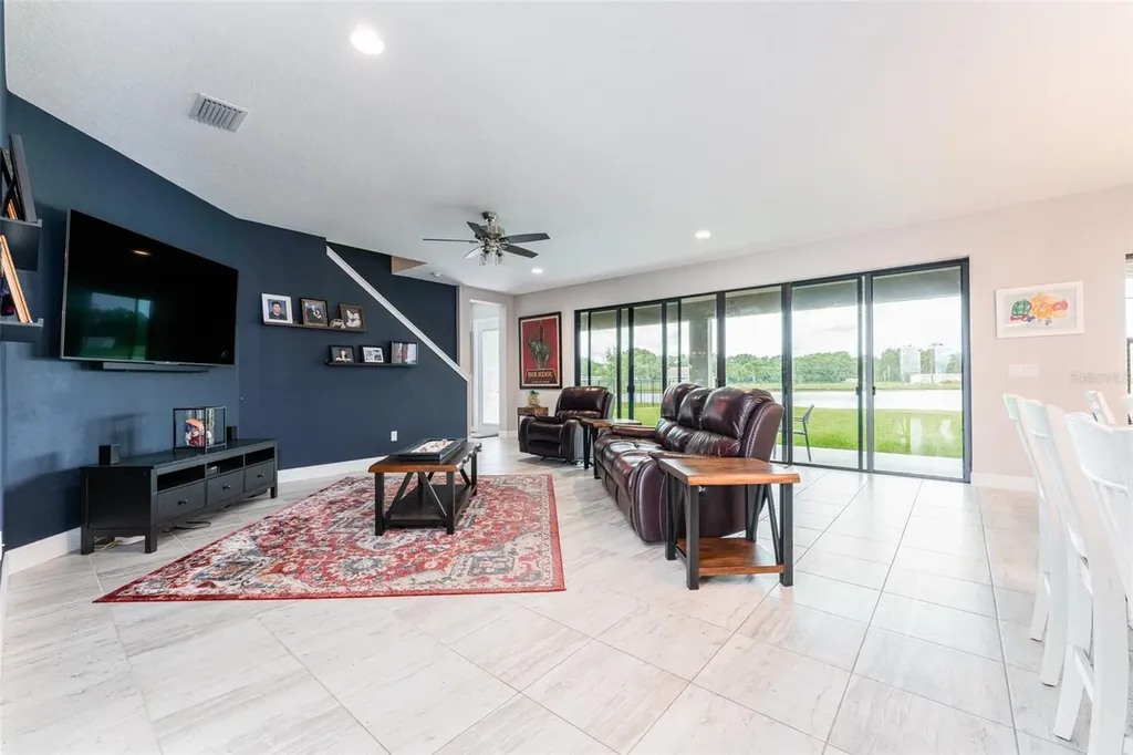 14403 Woodland Spur Drive Lithia FL 33547