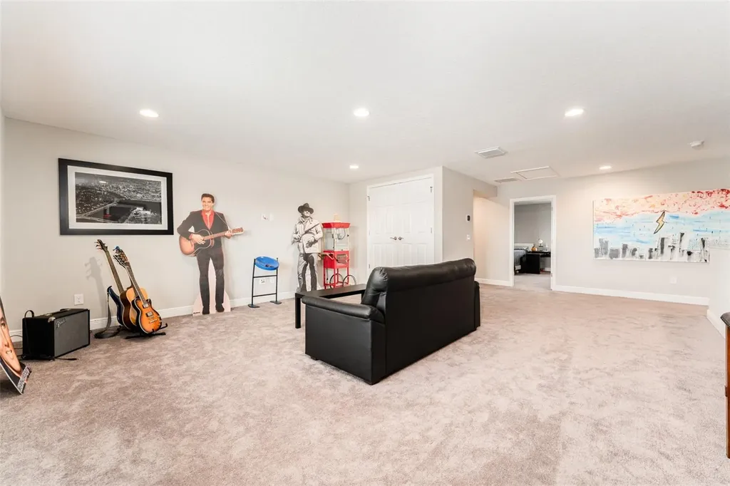 14403 Woodland Spur Drive Lithia FL 33547