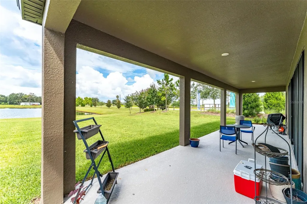 14403 Woodland Spur Drive Lithia FL 33547