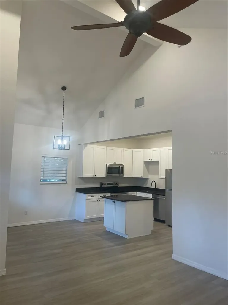 1482 Cleveland Street Clearwater FL 33755