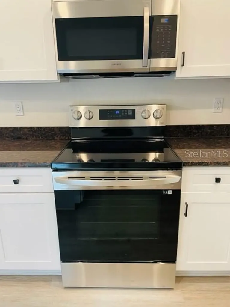 1482 Cleveland Street Clearwater FL 33755
