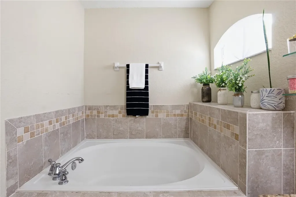 4937 SW 98th Place Ocala FL 34476