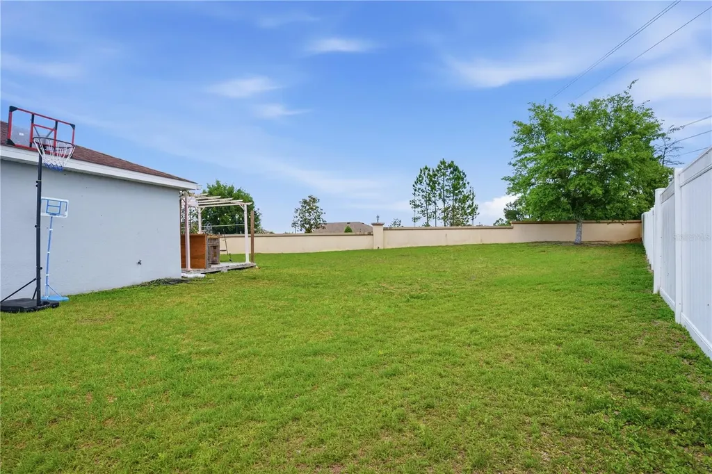 4937 SW 98th Place Ocala FL 34476