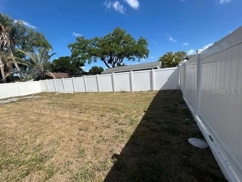 6427 109th Avenue N Pinellas Park FL 33782