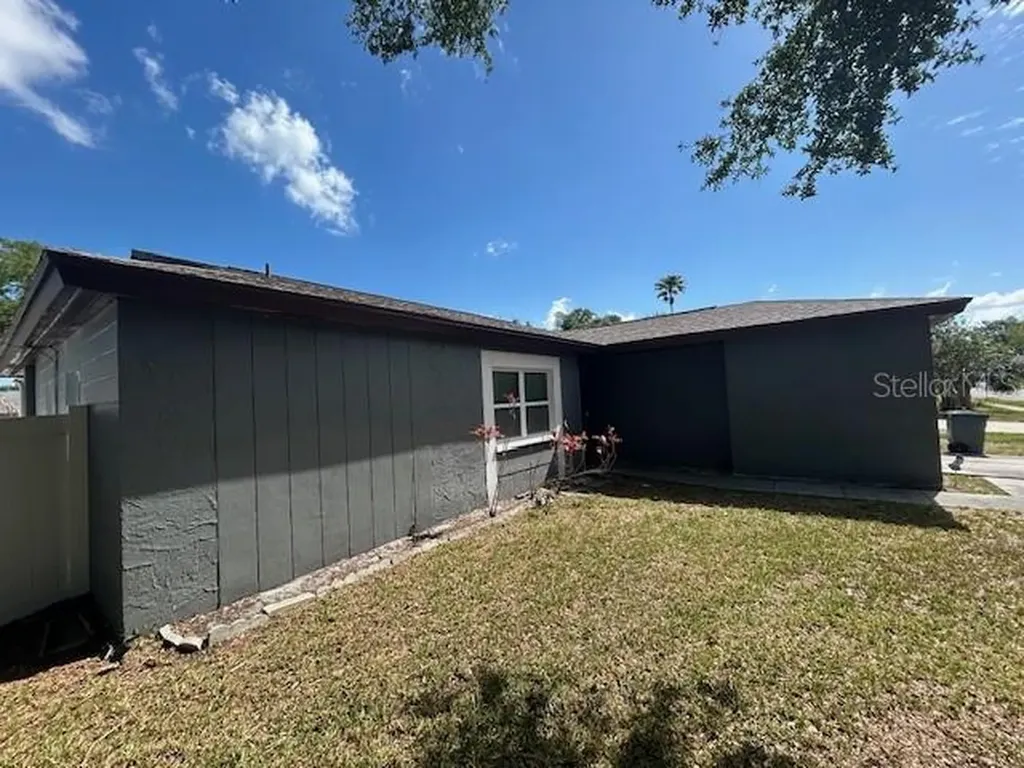 6427 109th Avenue N Pinellas Park FL 33782