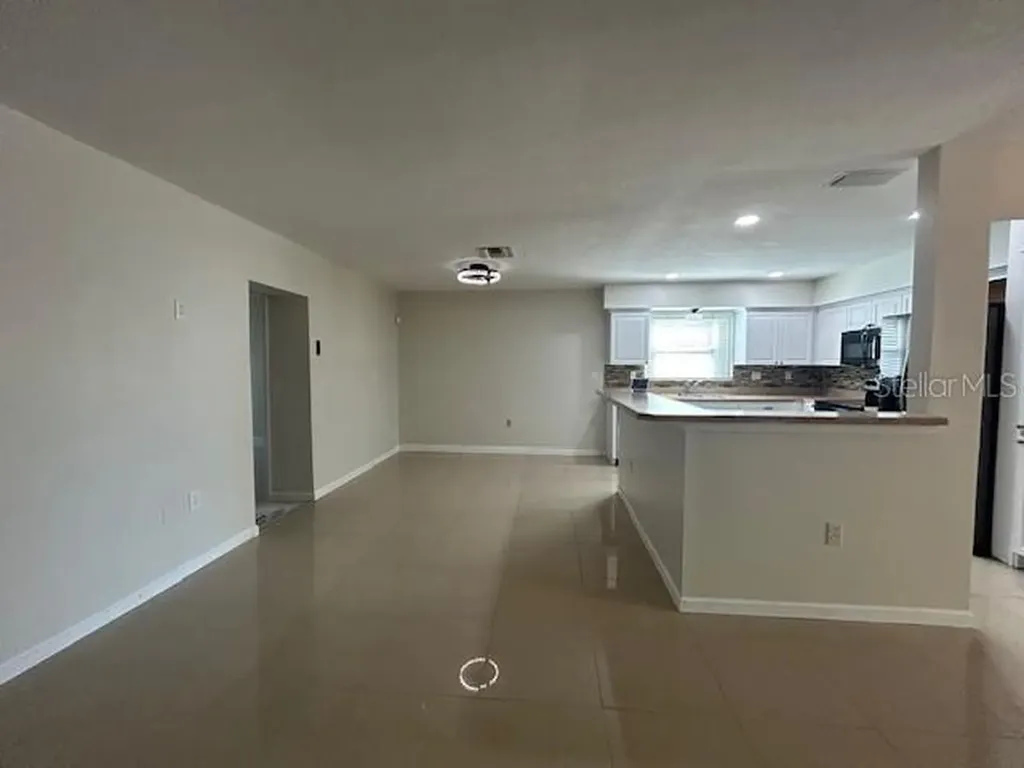 6427 109th Avenue N Pinellas Park FL 33782