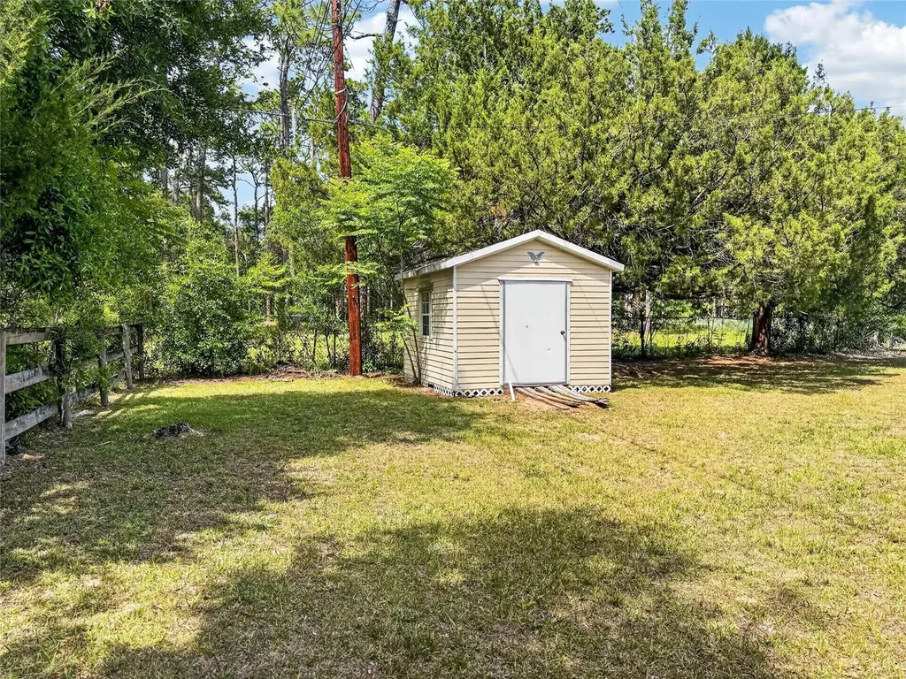 4532 NE Jacksonville Road Ocala FL 34479