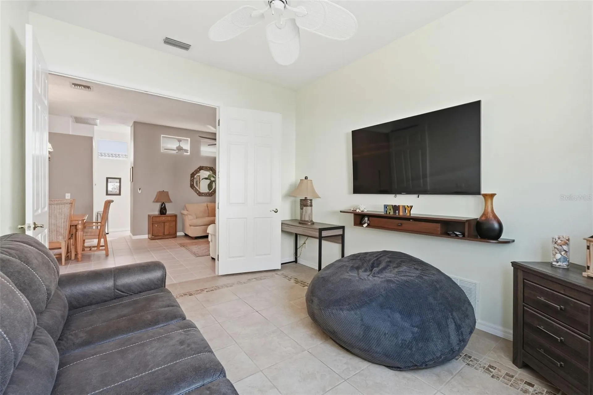 5127 Hanging Moss Lane Sarasota FL 34238