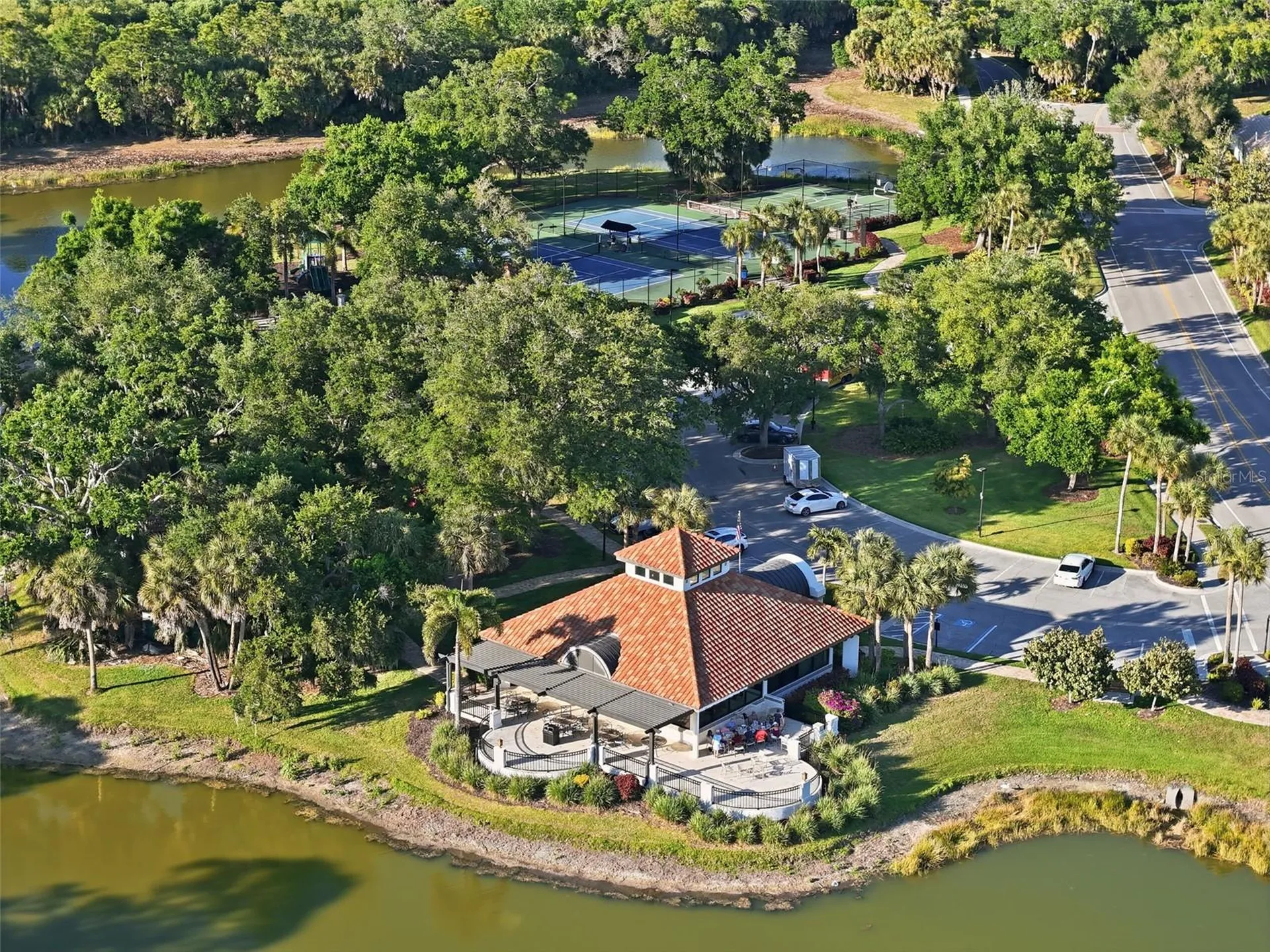 5127 Hanging Moss Lane Sarasota FL 34238