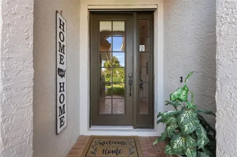 5127 Hanging Moss Lane Sarasota FL 34238