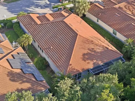 5127 Hanging Moss Lane Sarasota FL 34238