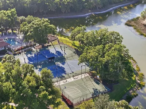 5127 Hanging Moss Lane Sarasota FL 34238