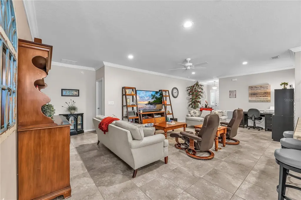 5018 33rd Avenue E Palmetto FL 34221