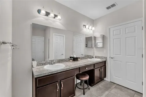 5018 33rd Avenue E Palmetto FL 34221
