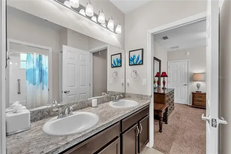 5018 33rd Avenue E Palmetto FL 34221