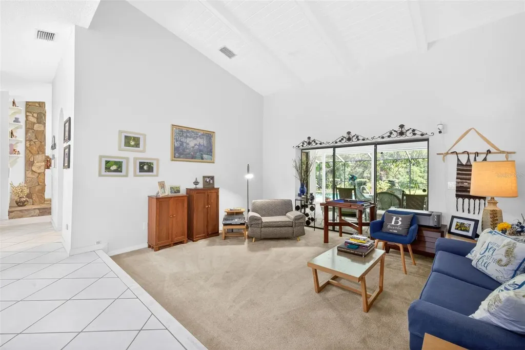 5035 Barrowe Drive Tampa FL 33624