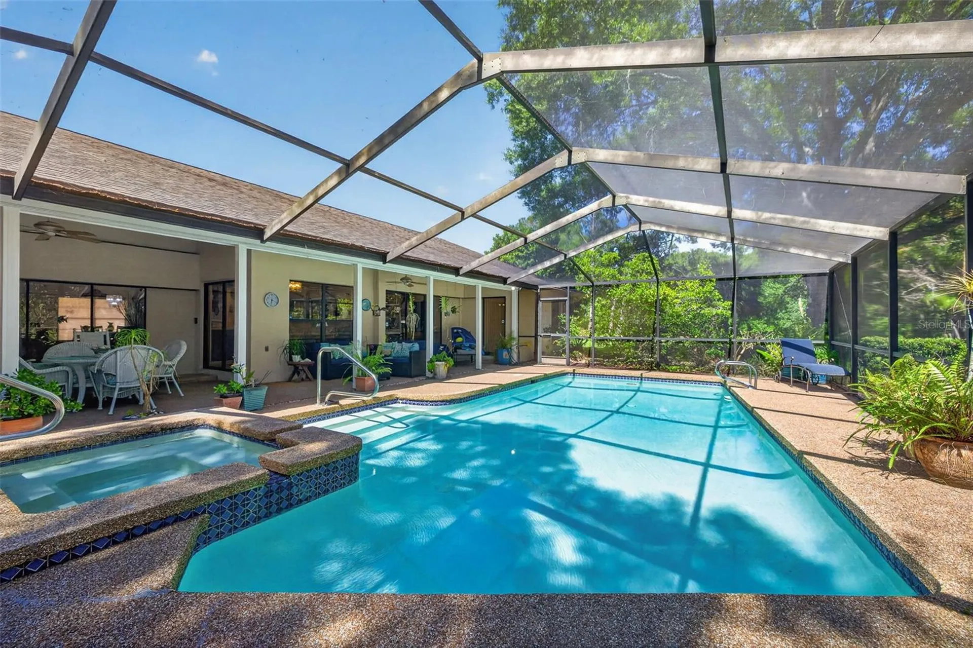 5035 Barrowe Drive Tampa FL 33624