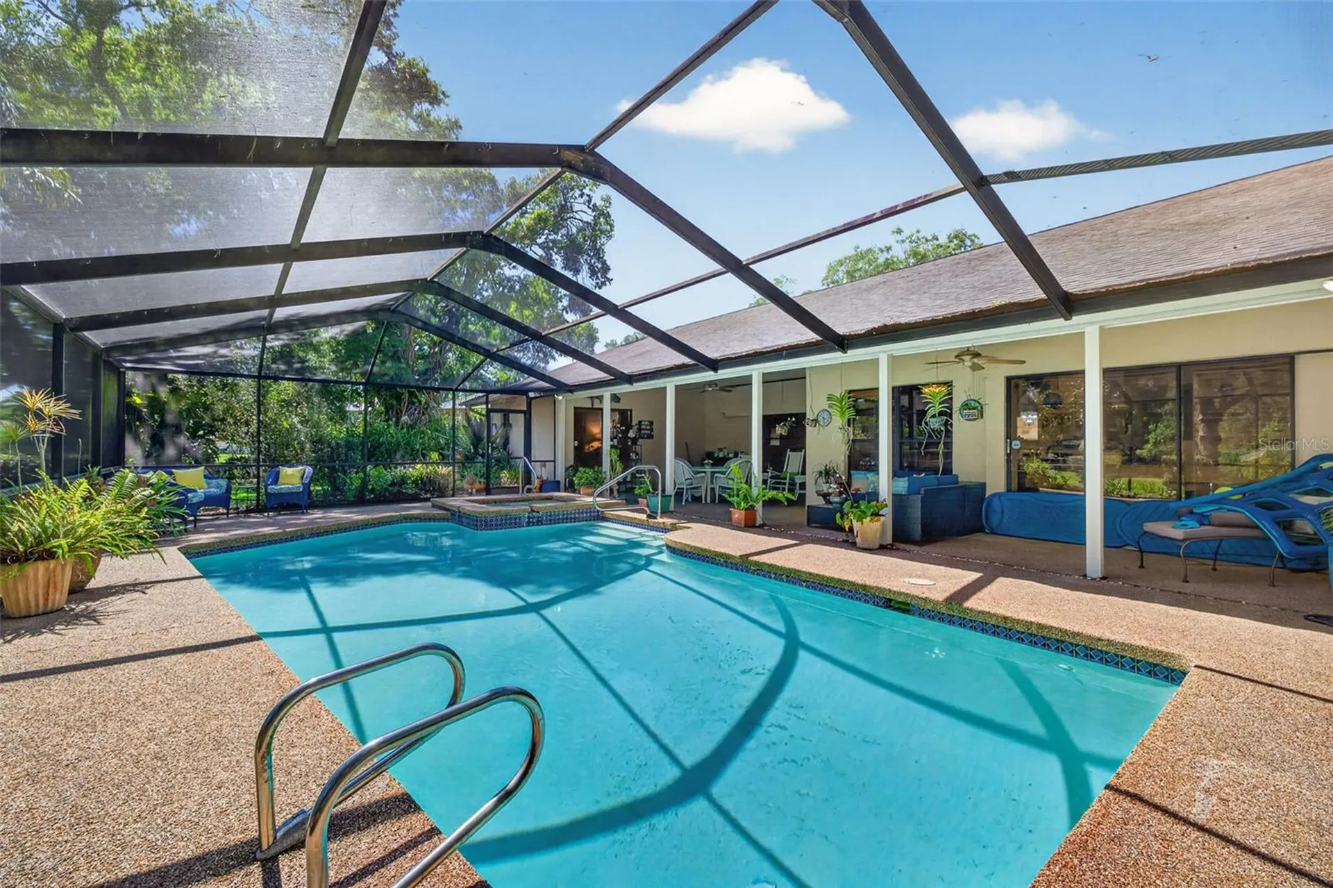 5035 Barrowe Drive Tampa FL 33624