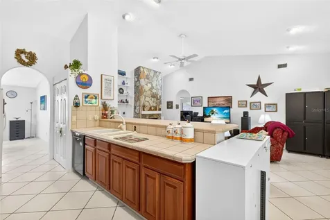 5035 Barrowe Drive Tampa FL 33624