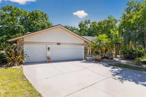 5035 Barrowe Drive Tampa FL 33624