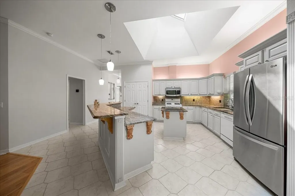 10640 NW 32nd Place Gainesville FL 32606