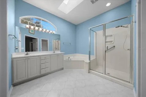 10640 NW 32nd Place Gainesville FL 32606
