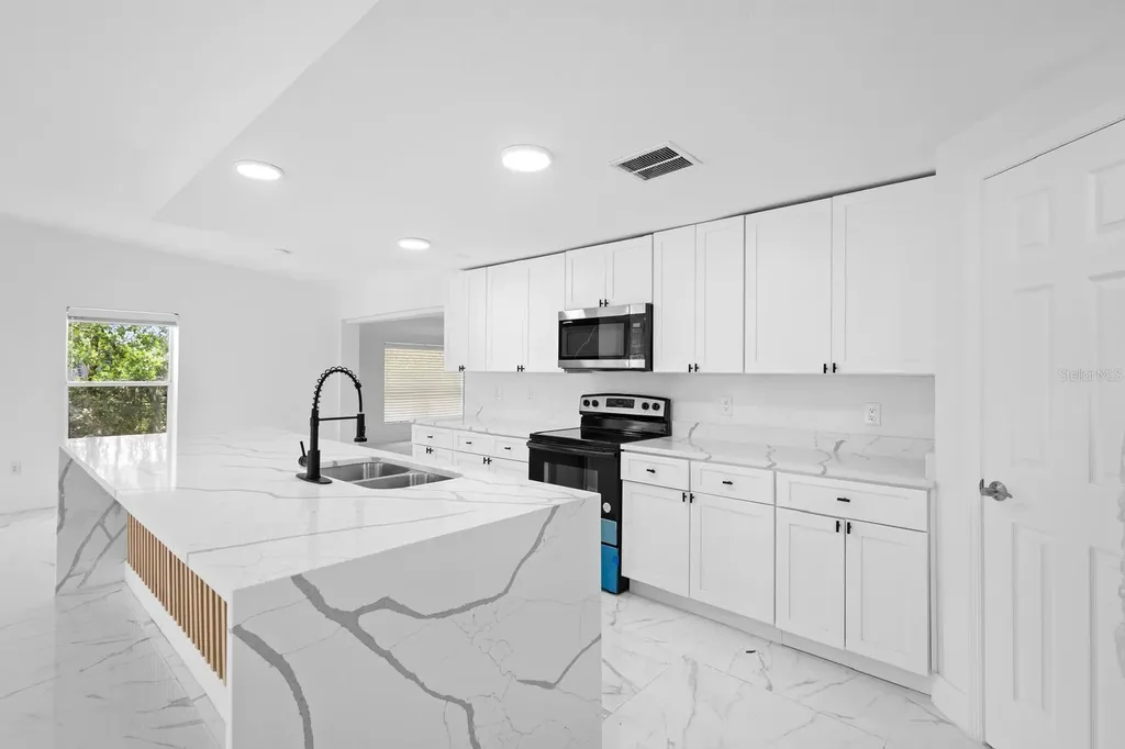 1511 E Horatio Avenue Maitland FL 32751