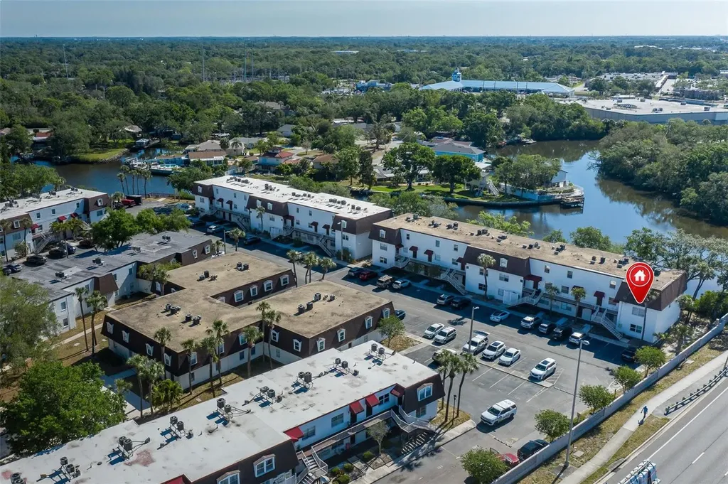 9001 Tudor Drive Tampa FL 33615