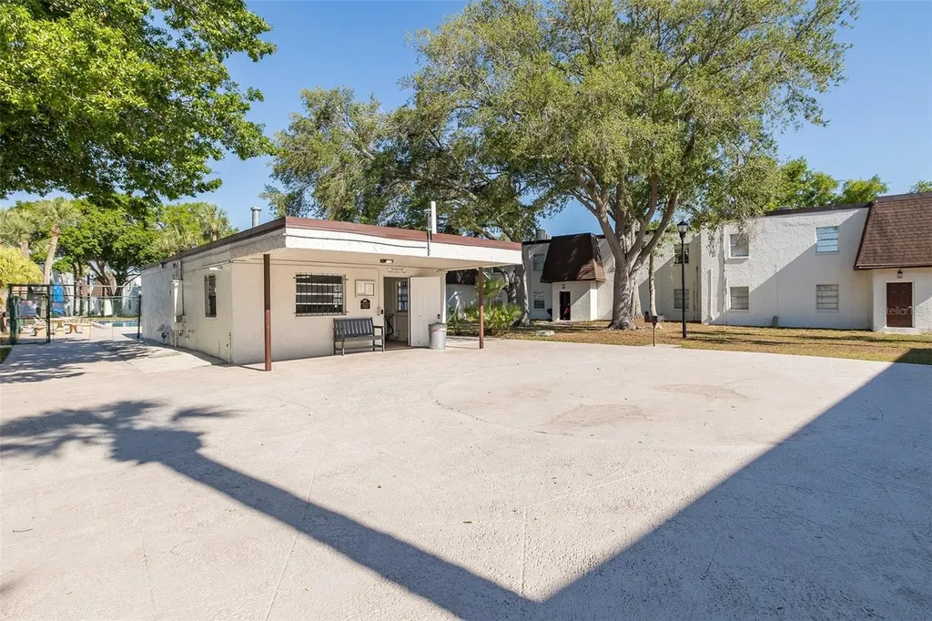 9001 Tudor Drive Tampa FL 33615
