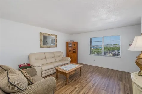 9001 Tudor Drive Tampa FL 33615