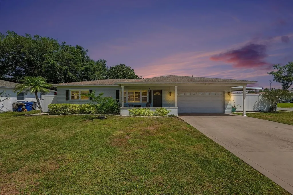 9703 48th Avenue N St Petersburg FL 33708