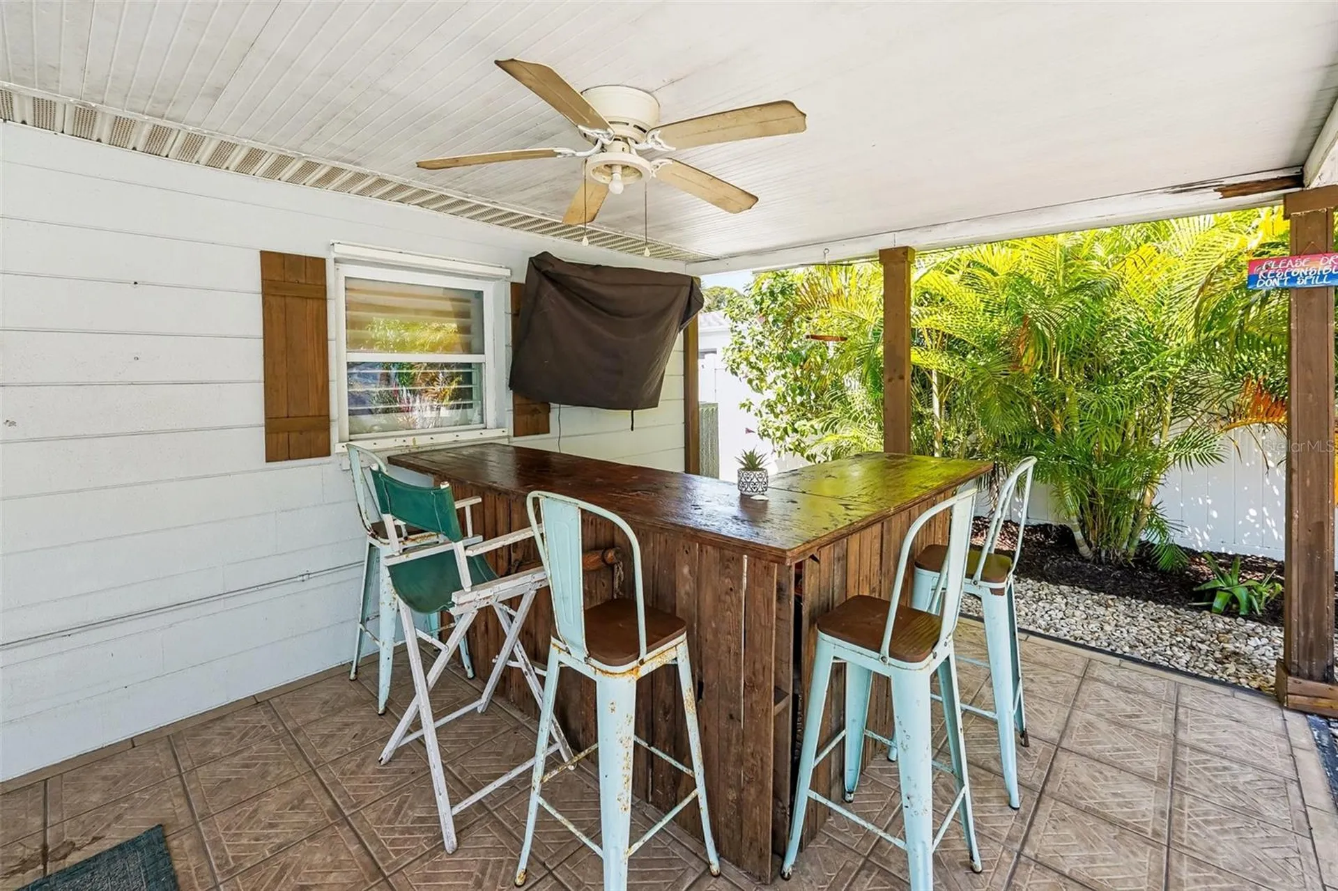 9703 48th Avenue N St Petersburg FL 33708