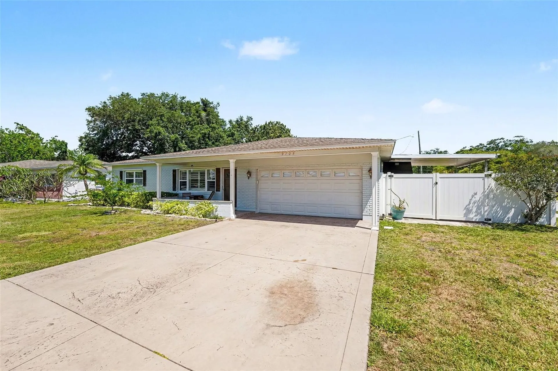 9703 48th Avenue N St Petersburg FL 33708