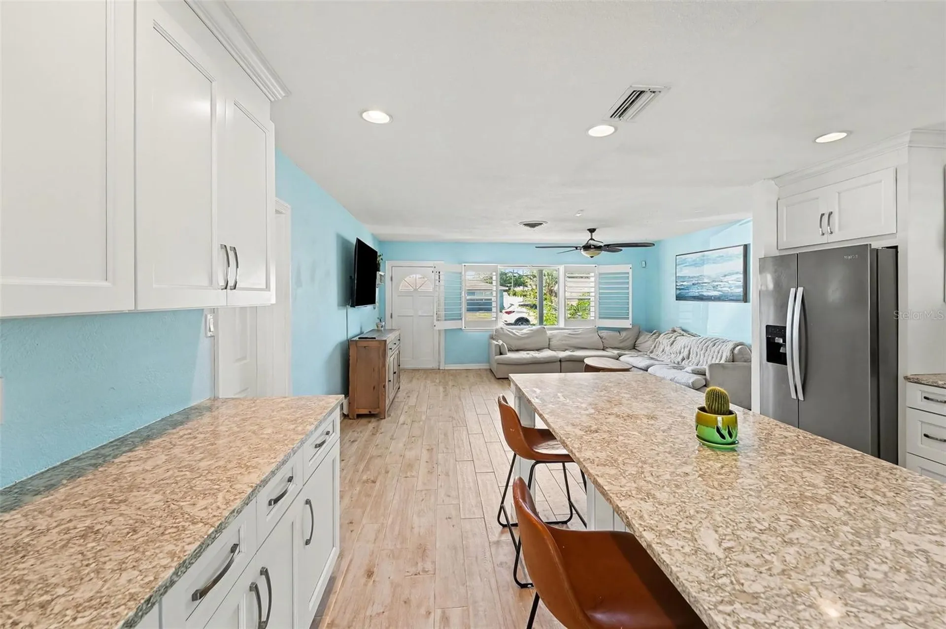 9703 48th Avenue N St Petersburg FL 33708