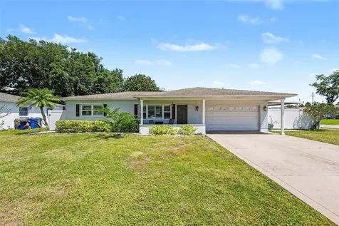 9703 48th Avenue N St Petersburg FL 33708