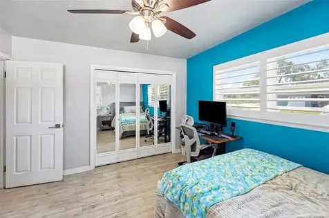 9703 48th Avenue N St Petersburg FL 33708