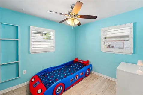 9703 48th Avenue N St Petersburg FL 33708