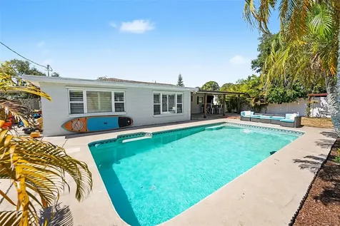 9703 48th Avenue N St Petersburg FL 33708