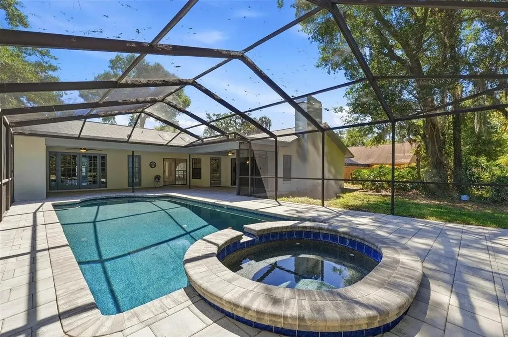 2800 Hammock Drive Plant City FL 33566
