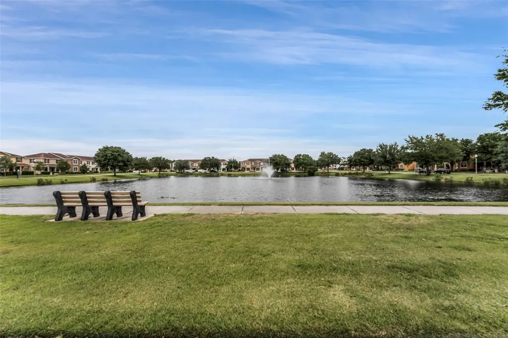 10882 Savannah Landing Circle Orlando FL 32832