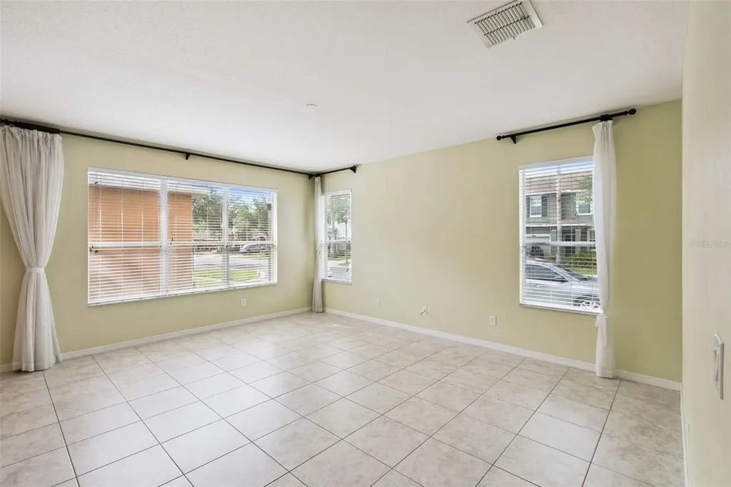 10882 Savannah Landing Circle Orlando FL 32832