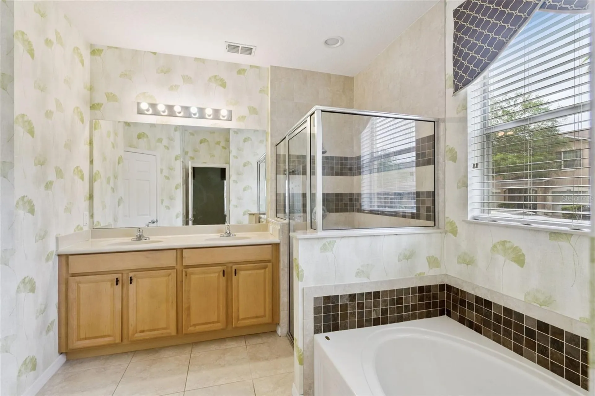 10882 Savannah Landing Circle Orlando FL 32832